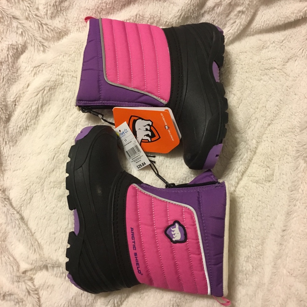 Arctic Shield children’s winter boot NWT‎